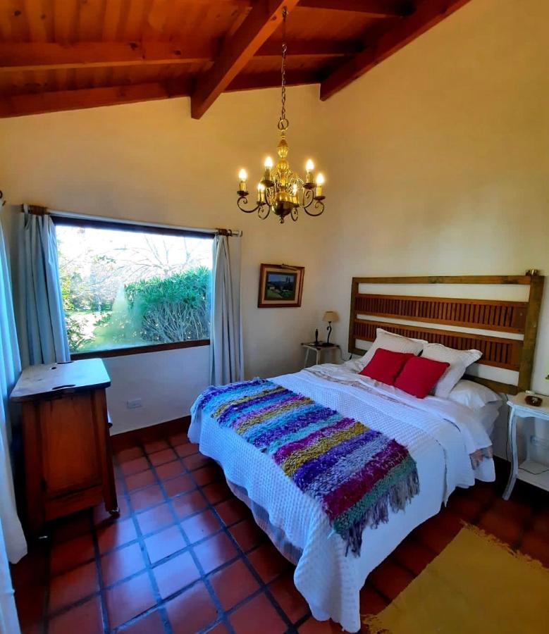 Golf - Casa De Huespedes Villa Tandil Bagian luar foto