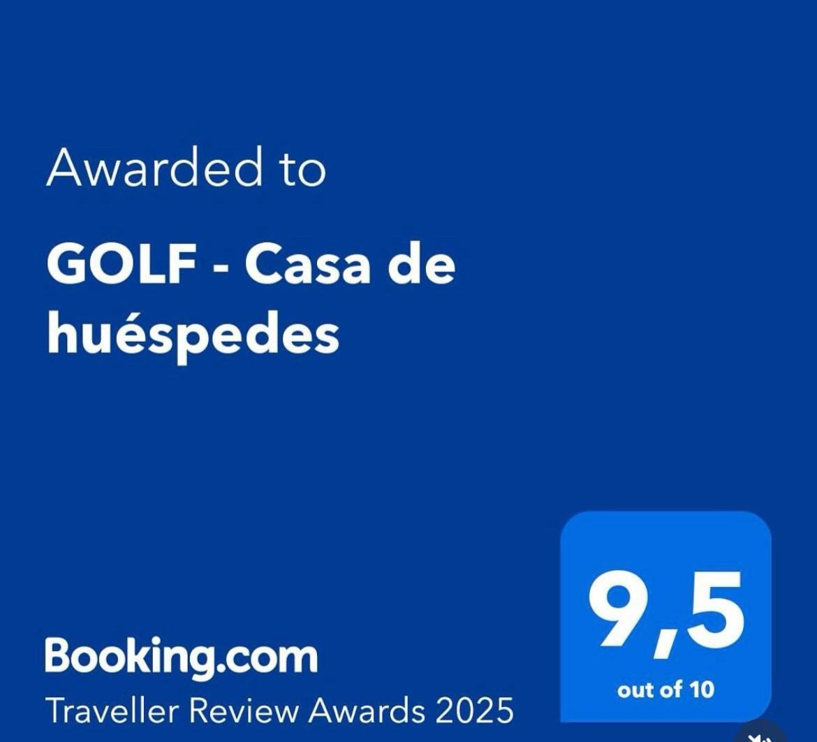 Golf - Casa De Huespedes Villa Tandil Bagian luar foto